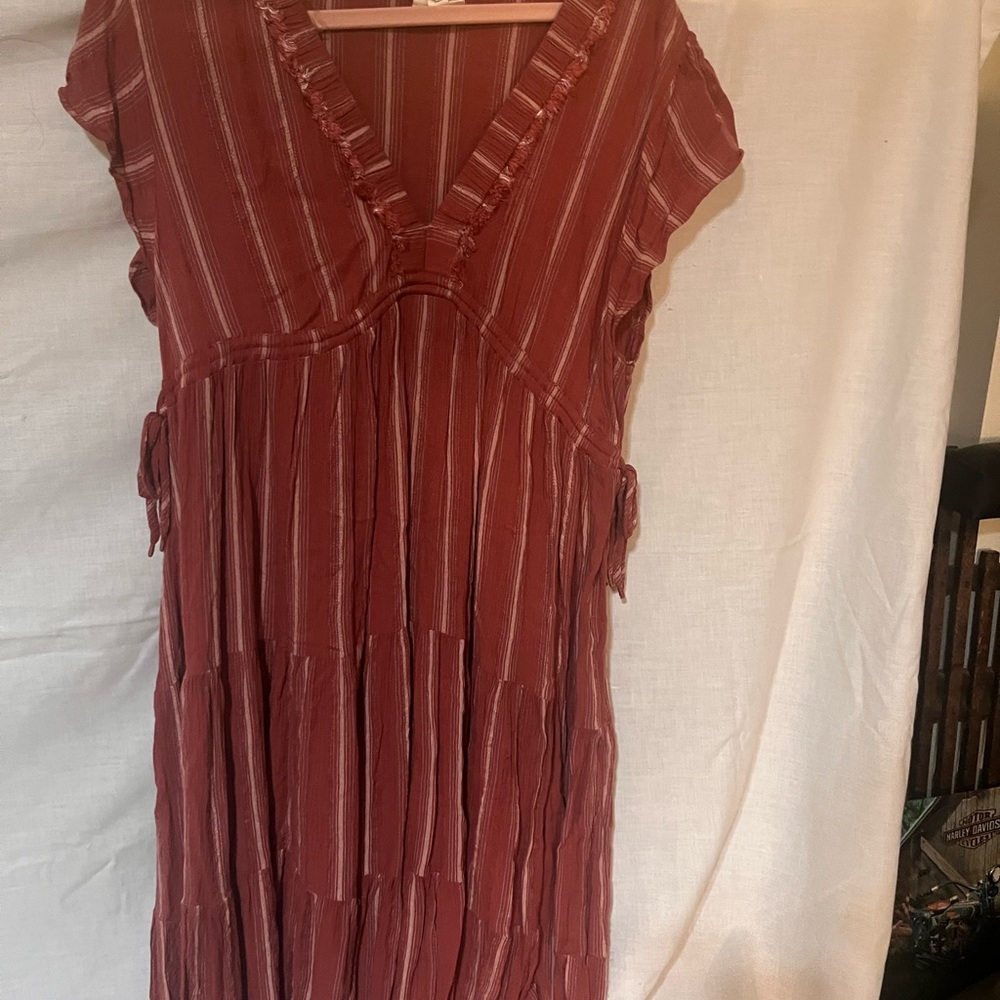 a.n.a.  Tiered dress. Size XL adjustable tie waist